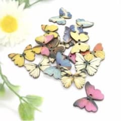 【木製ボタン】8個☆蝶のプリントボタン☆木のボタン☆ニットのアクセントにものサムネイル