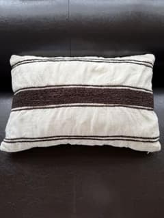 ZARA HOME クッション + カバー 40x60cm - メルカリ