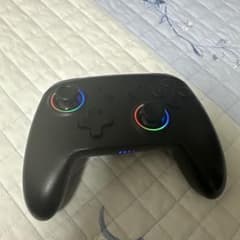 ワイヤレスコントローラー LEDライト付き連打機能搭載のサムネイル