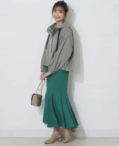 フード付き マウンテンパーカー ライトグレーのサムネイル