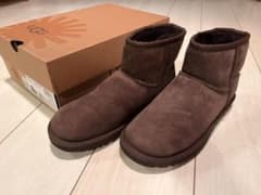 【美品】UGG W クラシックミニ ムートンブーツ　23cmのサムネイル
