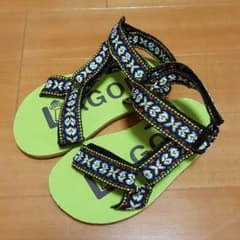 未使用　男の子14センチサンダルのサムネイル