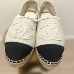 CHANEL エスパドリーユ　スリッポン　37 ヴ*ィ様 CHANEL エスパドリーユ スリッポン ホワイト/ブラック37 23
