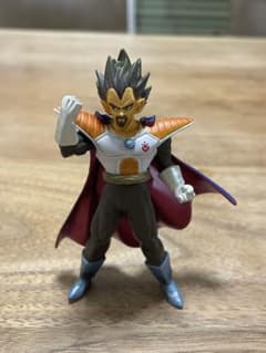 最終値下げ‼️10/10まで‼️ドラゴンボール ベジータ王 フィギュア キーホルダーのサムネイル