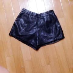 GYDA♡レザーショーパンのサムネイル