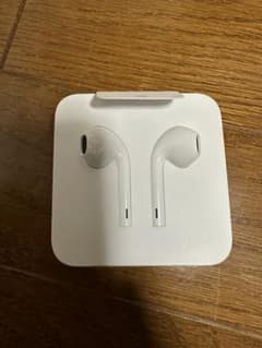 iPhone イヤホンのサムネイル