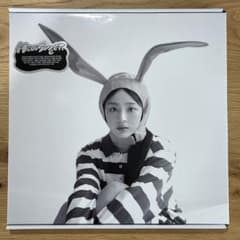 NewJeans How Sweet CD ミンジ Ver.のサムネイル
