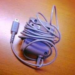 ゴメス様専用 DS lightの充電器のみのサムネイル
