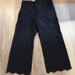 ジ*ン様 ZARA ワイドパンツ ブラック アイレット刺繍レースのサムネイル