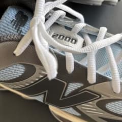 新品未使用 New Balance 2000 ライトブルー/グレー スニーカー - メルカリ
