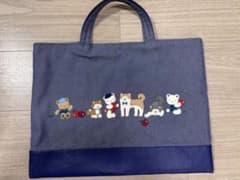 ファミリア 秋田犬 デニムバッグ - メルカリ