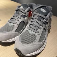 new balance 2002R 27.5cm新品のサムネイル