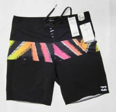 【新品未使用】BILLABONG ビラボン サーフパンツ 水着 サイズ28のサムネイル