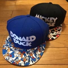 【新品未使用】ニューエラ×ディズニーリゾート　ミッキー ドナルド キャップ　帽子のサムネイル
