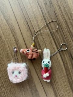 [ハンドメイド]羊毛フェルト マスコット 3点セット うさぎ ひつじ いのししのサムネイル