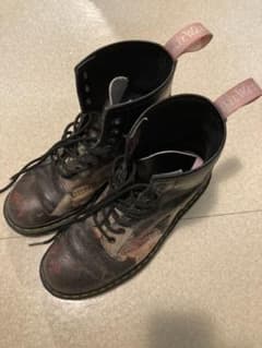 Dr Martens New Order権力の美学のサムネイル
