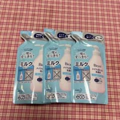 ビオレ メイクも落とせる洗顔料 さっぱりミルク つめかえ用180ml 3個セットのサムネイル
