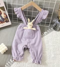 ベビー サロペット 兎のぬいぐるみ 裏起毛ロンパース 女の子 男の子 秋冬のサムネイル