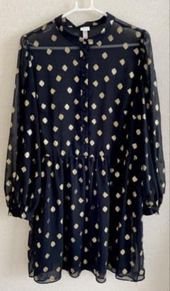 【H&M】美品 ゴールドドット シフォンチュニックワンピース 黒 Mサイズのサムネイル