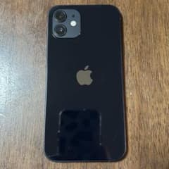 【値下げ】Apple iPhone 12 ブラックのサムネイル
