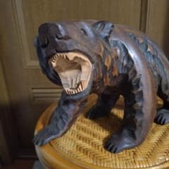 ☆値下げ☆　熊　木彫り　口を開けた迫力あるクマの木製彫刻 置物 ☆値下げ☆ 熊 木彫り 口を開けた迫力あるクマの木製彫刻 置物 - メルカリ