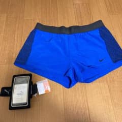 ランニングパンツとランニングアームポケットのサムネイル
