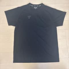 VICTAS ブラック Tシャツのサムネイル