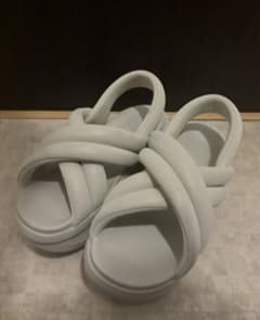 ナイキ　NIKE　エアマックスアイラ　サンダル　25cmのサムネイル