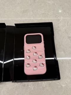 Urban Sophistication ハローキティ iPhone17pro - メルカリ