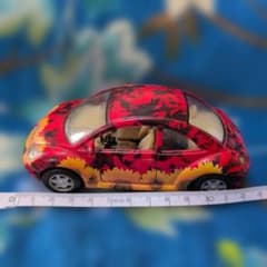 Volkswagen New Beetle ミニカー ひまわり柄 - メルカリ