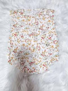 花柄ロンパース服のサムネイル