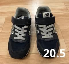 ニューバランス　スニーカー　20.5のサムネイル