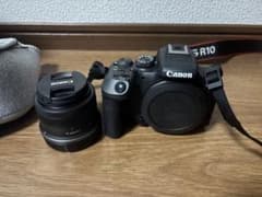 Canon EOSR10 RF-S 18-45mm F4.5-6.3IS STMのサムネイル