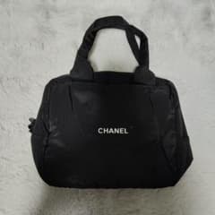 CHANEL ノベルティブラック ポーチのサムネイル