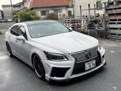 LS460 前期のサムネイル