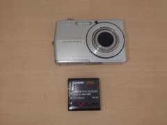 CASIO EXILIM EX-Z700 動作確認済 バッテリー付 デジカメ - メルカリ