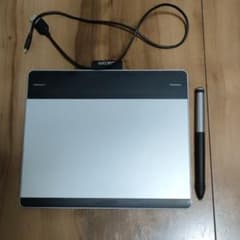 ワコム Intuos CTL-480 (ワイヤレスキット付き)のサムネイル