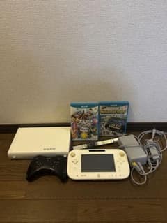 Wii U 本体セット おまけカセット付き - メルカリ