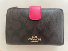 COACH コーチ 二つ折り財布のサムネイル