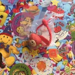 たまごっち カラフルマルチチャーム いちごっちのサムネイル