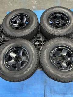 スタッドレスホイールセット265/70R16 2025年21周　引取り限定石川県のサムネイル