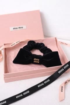 新品未使用MIUMIUシュシュ完売品 miu miu シュシュ - メルカリ