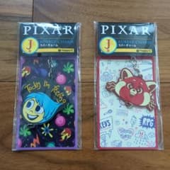 PIXAR Happyくじ ラバーチャーム 2個セット - メルカリ