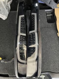 la100s ムーブ　LEDテールランプのサムネイル