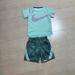 NIKE キッズ DRI-FIT上下セット104-110cmのサムネイル