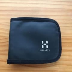 ホグロフス HAGLOFS 折財布のサムネイル