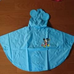 レインコートのサムネイル