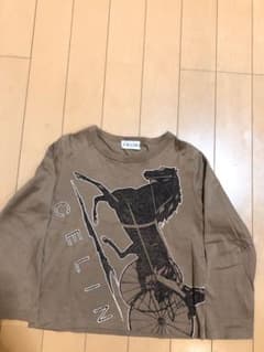 セリーヌ　ロングTシャツのサムネイル