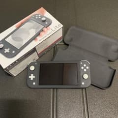 Nintendo Switch Lite 本体のサムネイル