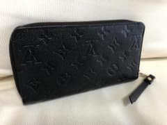 ⭐︎土日限定価格⭐︎極美品！ヴィトン　アンプラント　ポルトフォイユ・スクレットロンのサムネイル